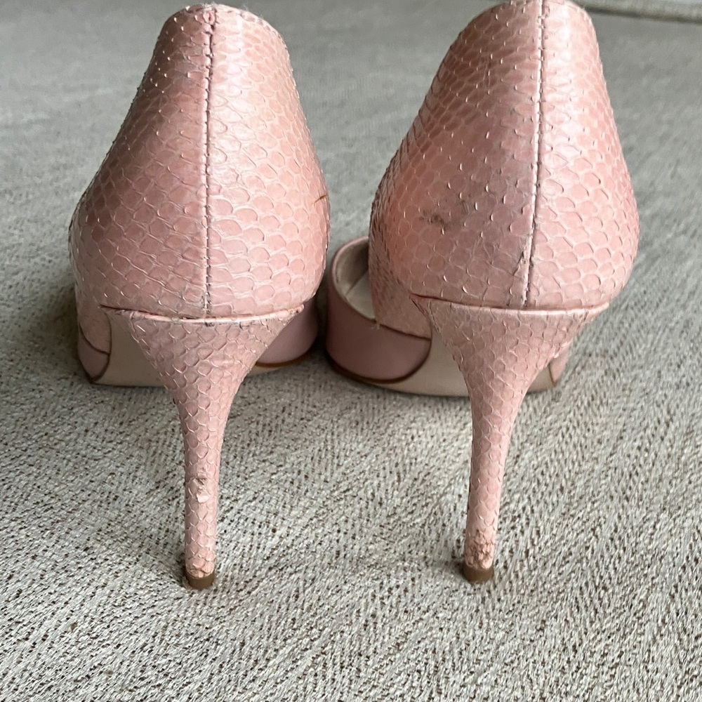 Louise et Cie Blush Pink Pointed-Toe Stiletto Pumps - Picture 2 of 4